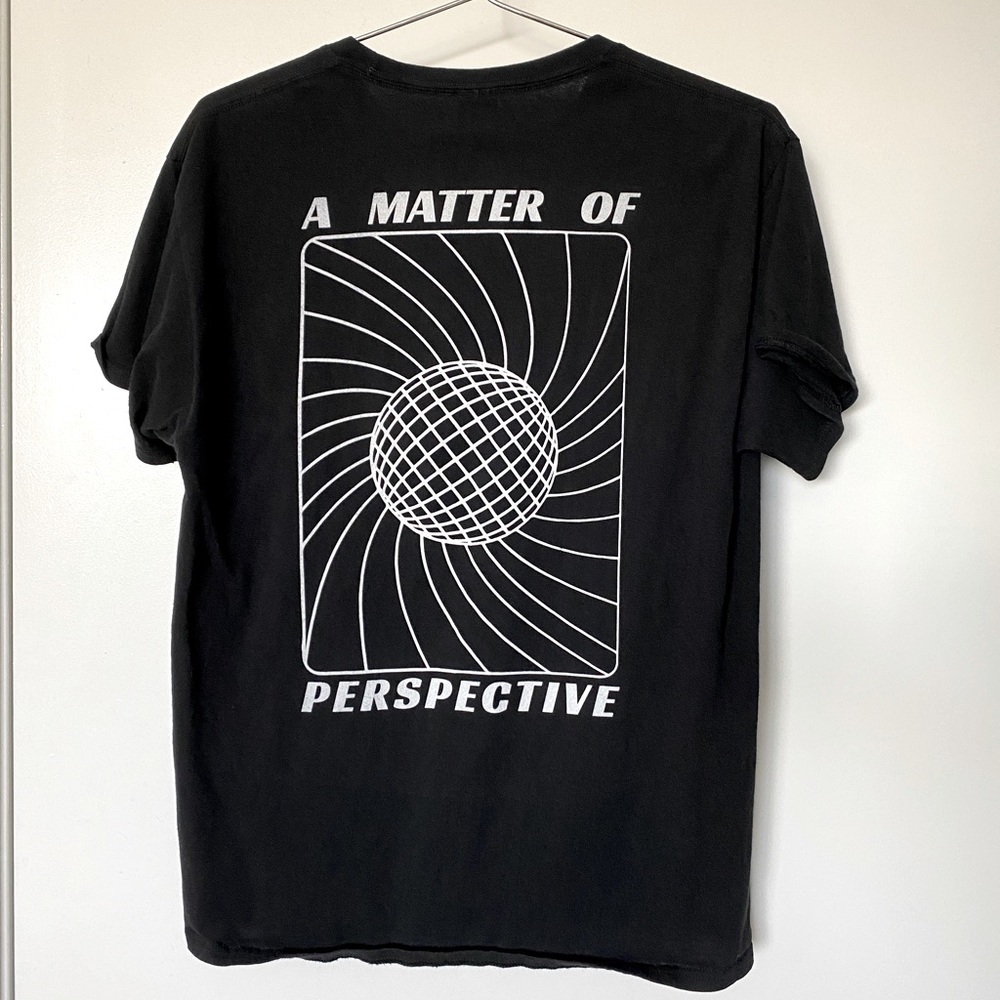 LO-FI Hanes Black Tee Medium - Like New